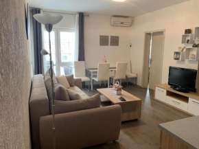 Гостиница Appartment Ajkunic  Сутоморе